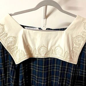 Vintage wide collar dress.